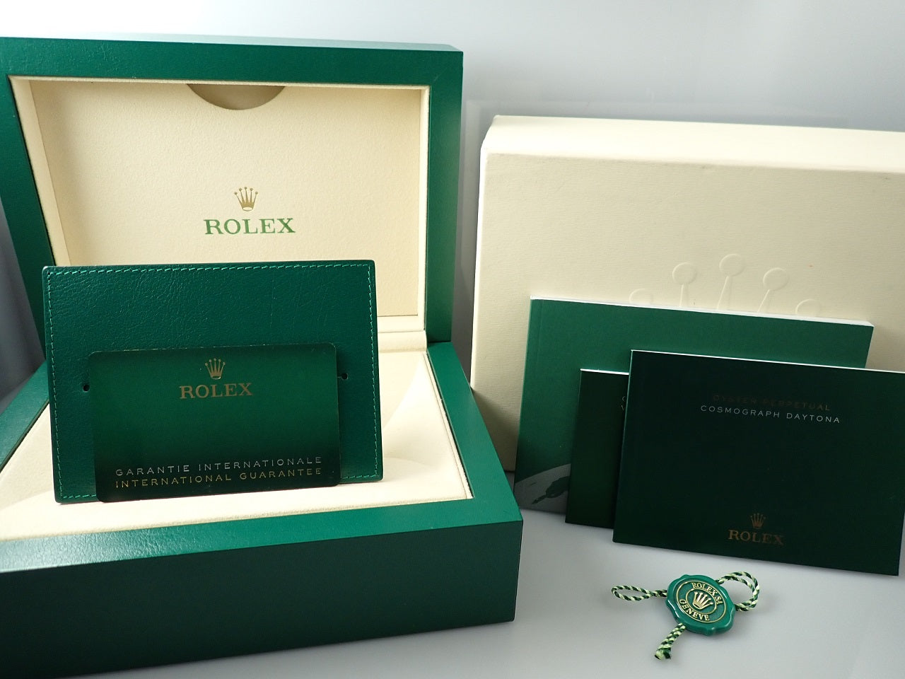 Rolex Daytona &lt;Warranty, Box, etc.&gt;