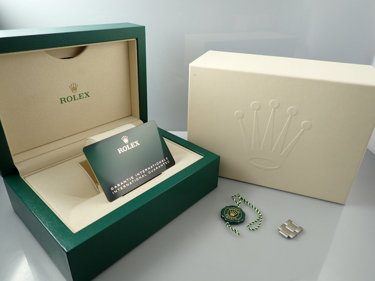 Rolex Daytona &lt;Warranty, Box, etc.&gt;