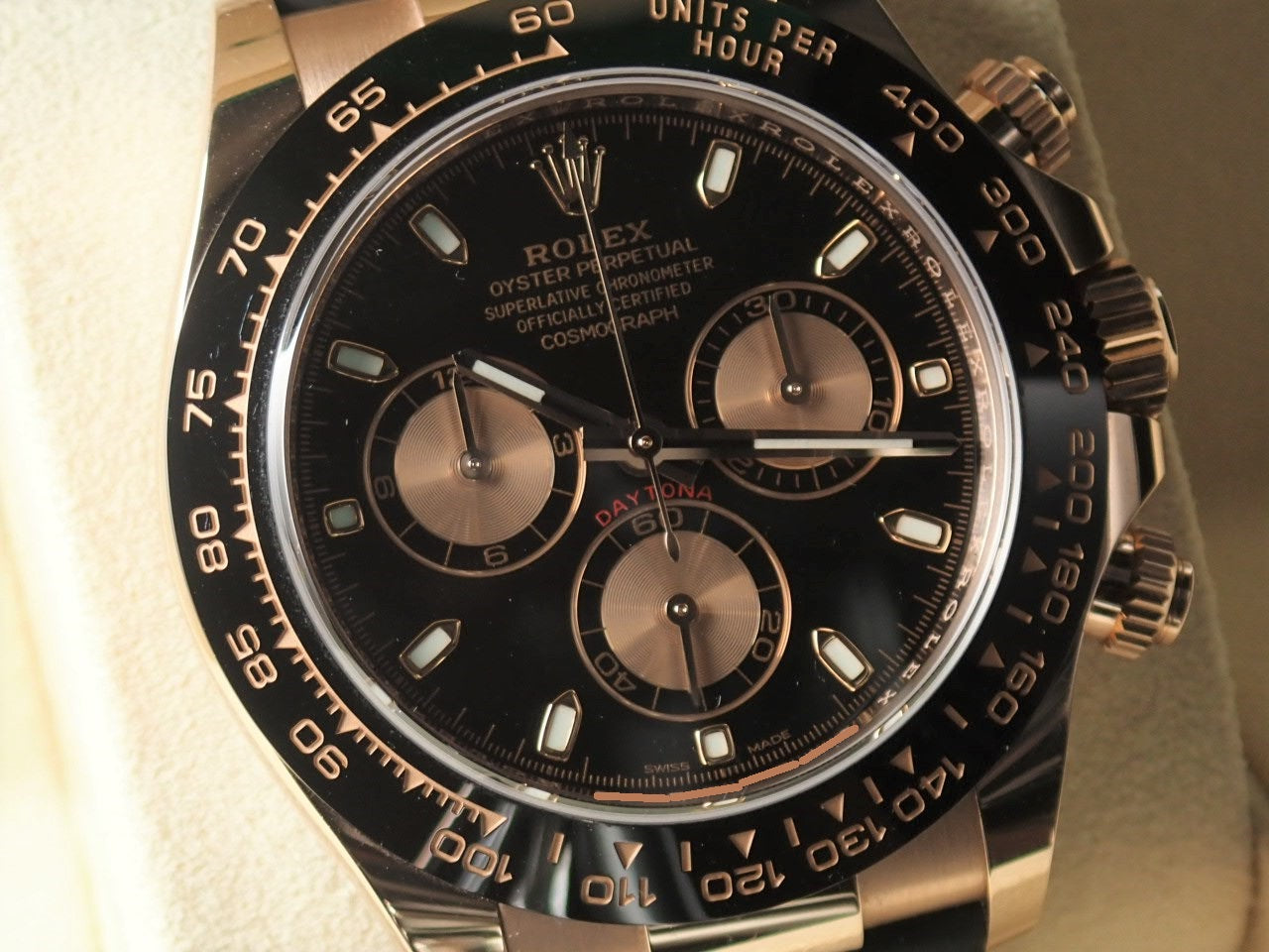 rolex daytona black dial