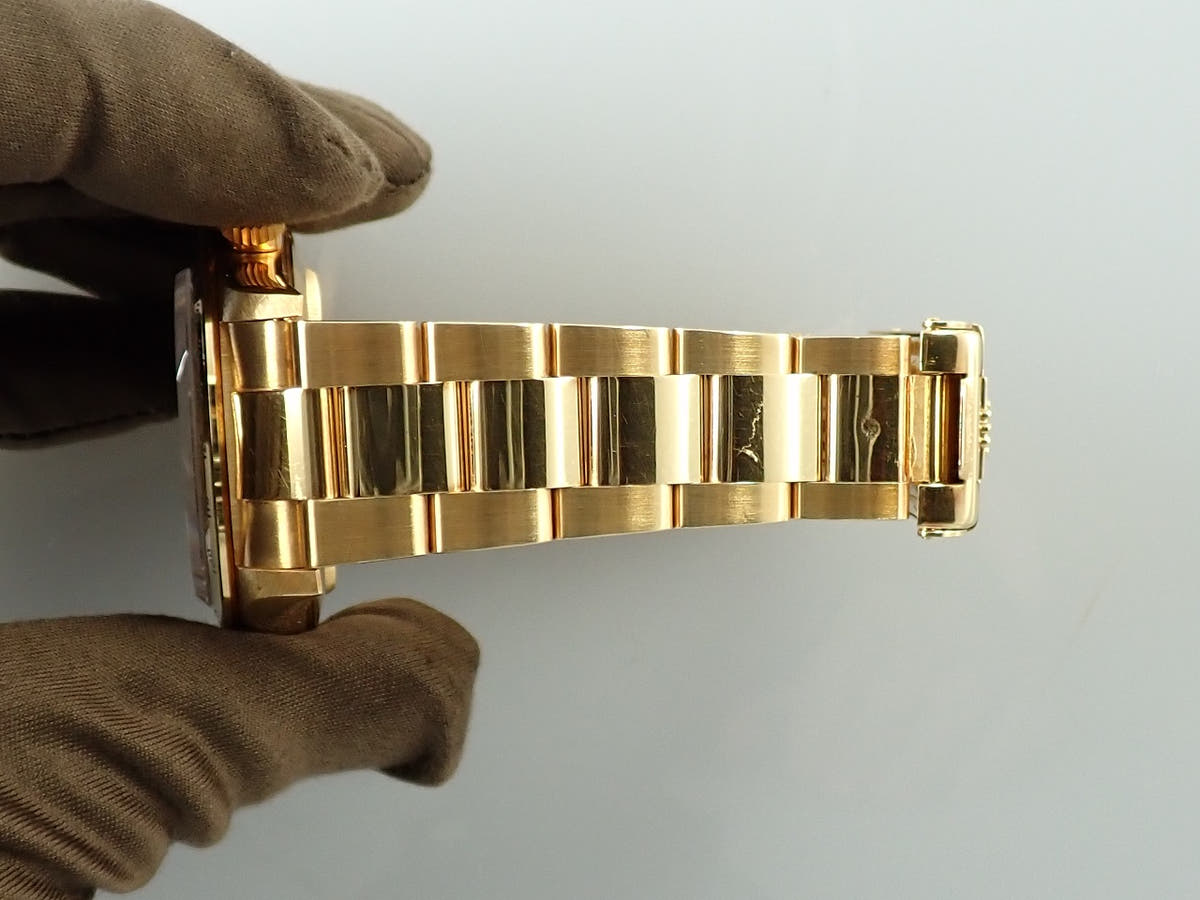 ロレックス デイトナ エルプリメロ Ref.16528 ブラック文字盤 中古 322CJSYX
