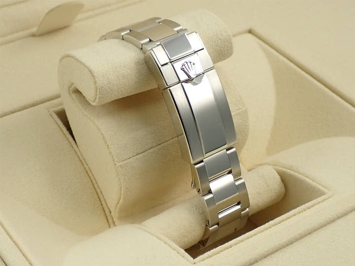 ロレックス デイトナ Ref.116506 プラチナ アイスブルー文字盤