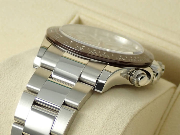 ロレックス デイトナ Ref.116506 プラチナ アイスブルー文字盤