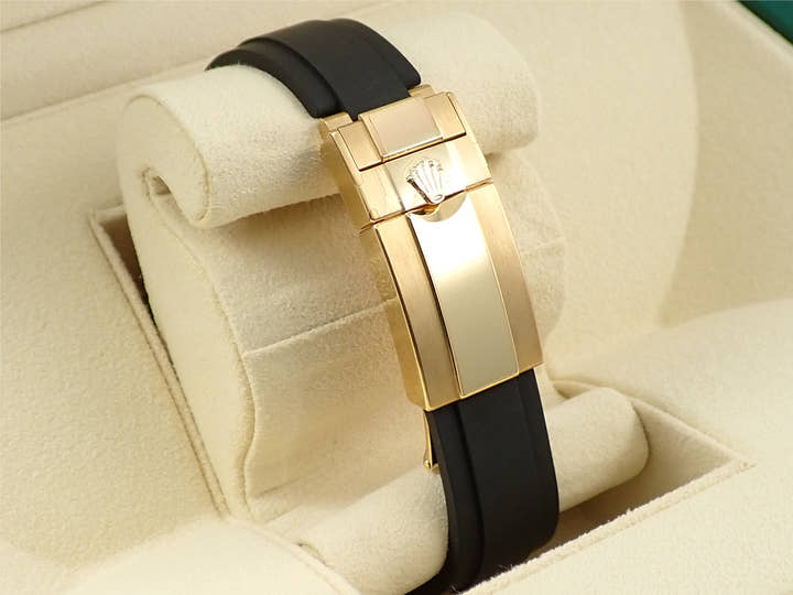 ロレックス デイトナ Ref.116518LN イエローゴールド メテオライト文字盤