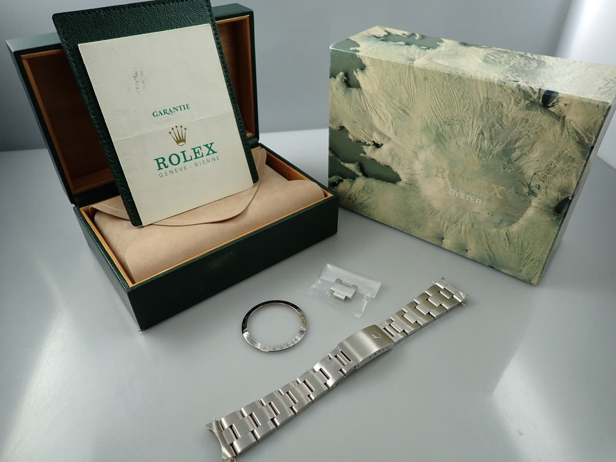 ロレックス デイトナ Ref.6265 ブラック文字盤 中古 SU61MRRP