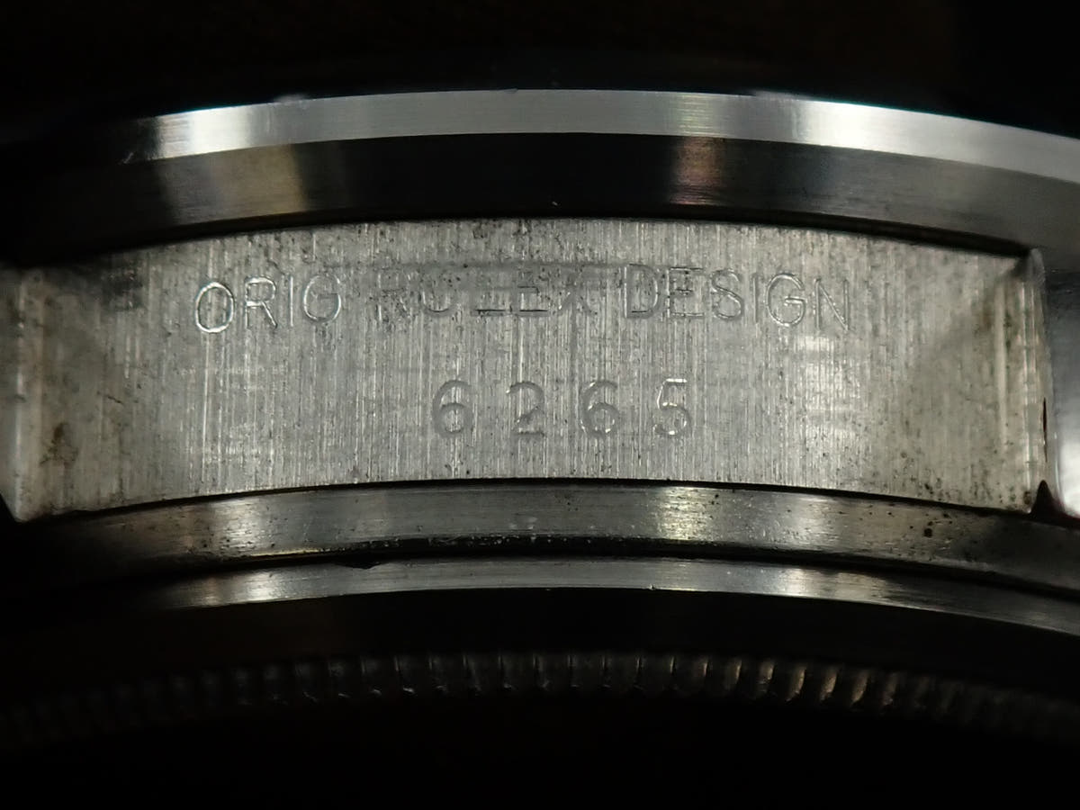 ロレックス デイトナ Ref.6265 ブラック文字盤 中古 SU61MRRP