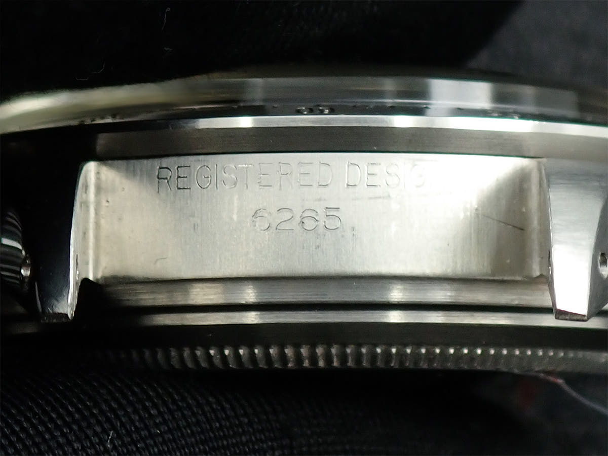 ロレックス デイトナ Ref.6265 ブラック文字盤 中古 H5660LZP