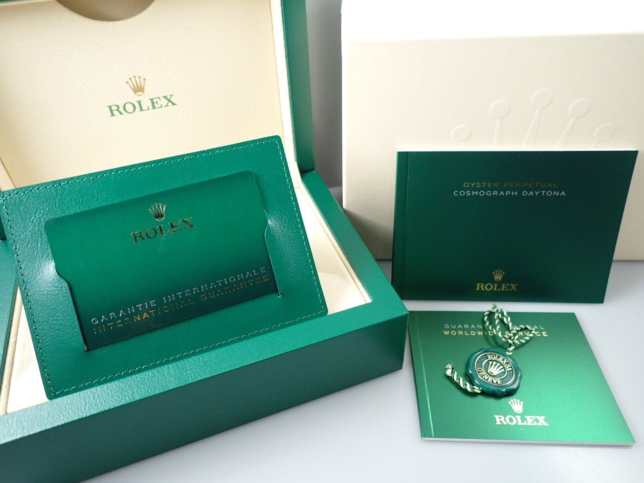 Rolex Daytona &lt;Warranty, Box, etc.&gt;