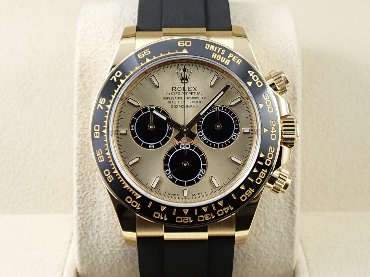 Rolex Daytona Ref.126518LN 18KYG Golden &amp; Bright Black Dial