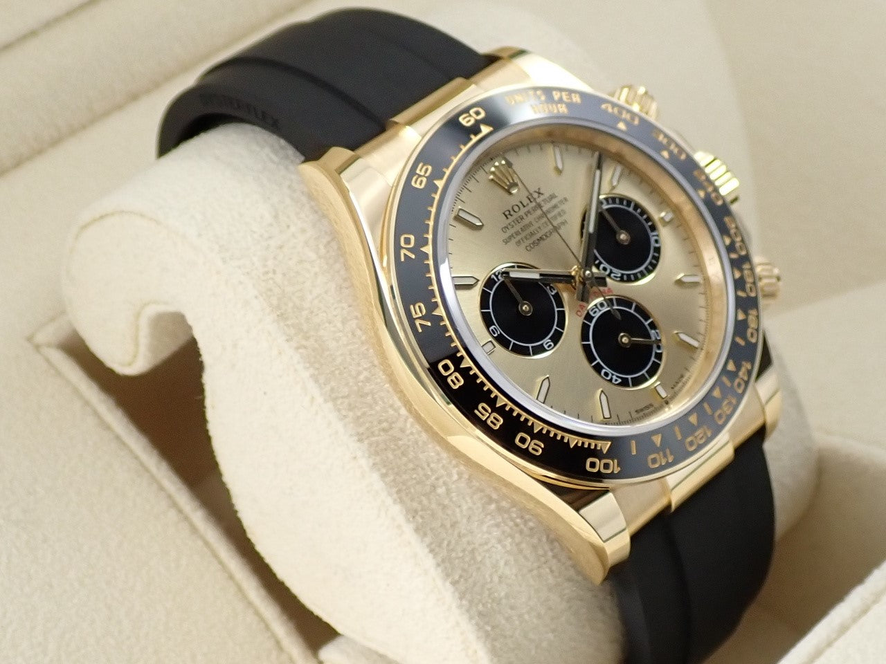 Rolex Daytona Ref.126518LN 18KYG Golden &amp; Bright Black Dial