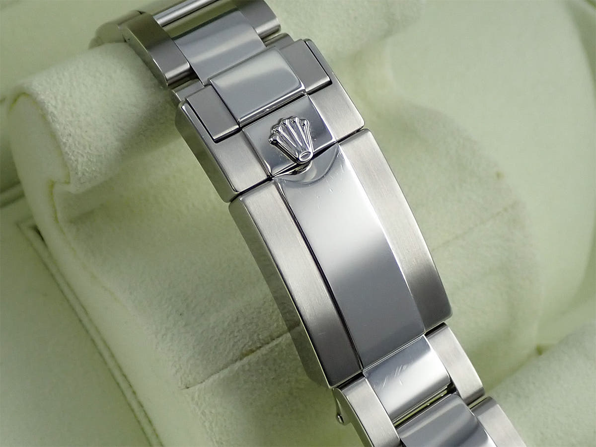 ロレックス デイトナ Ref.116520 ホワイト文字盤 中古 A9WR9S37
