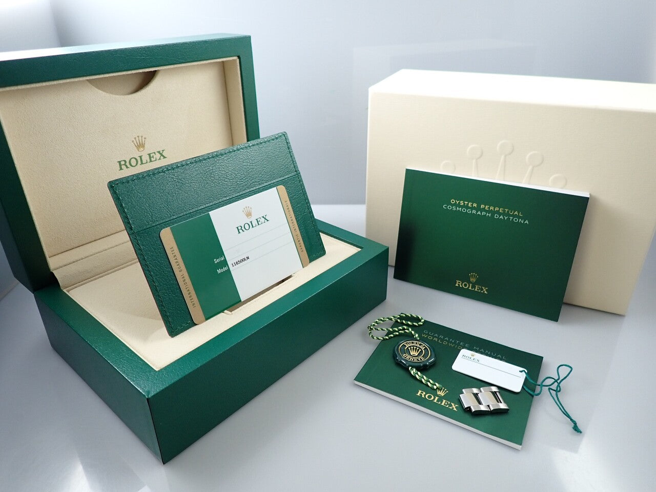 Rolex Daytona &lt;Warranty, Box, etc.&gt;