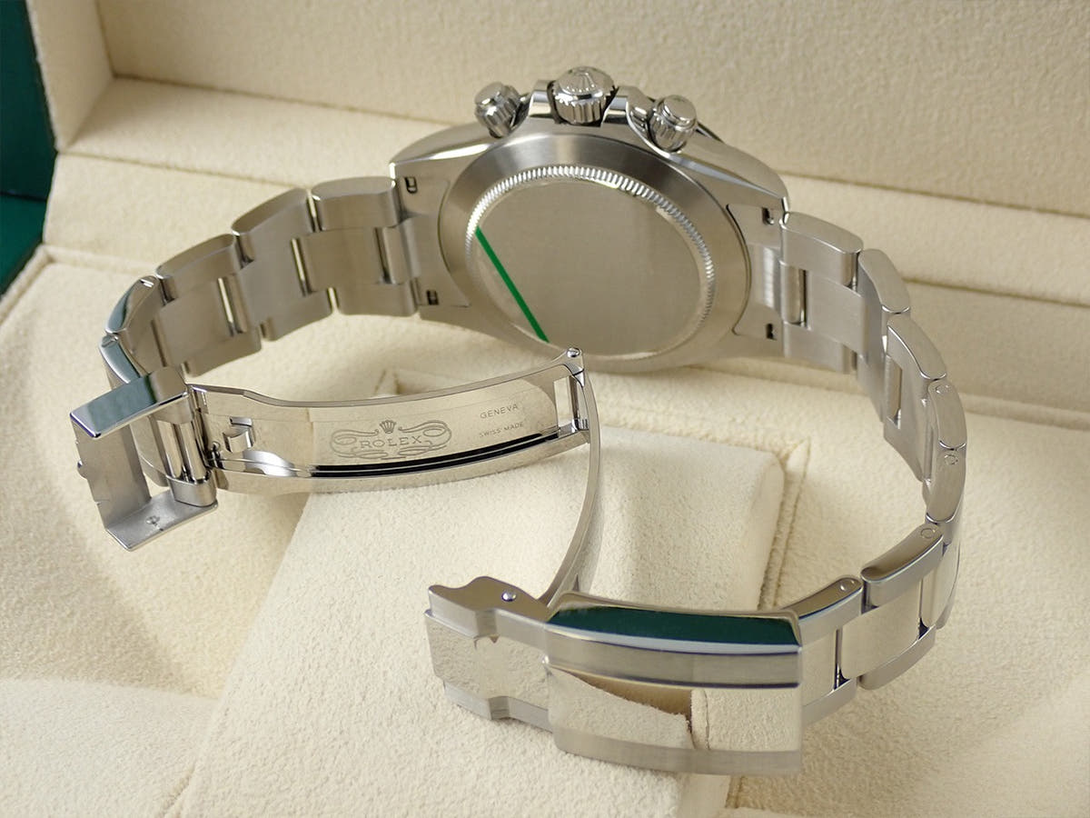 ロレックス デイトナ Ref.116500LN ブラック文字盤 未使用 R1VFVTUF