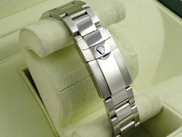 Rolex Daytona <Warranty, Box, etc.>