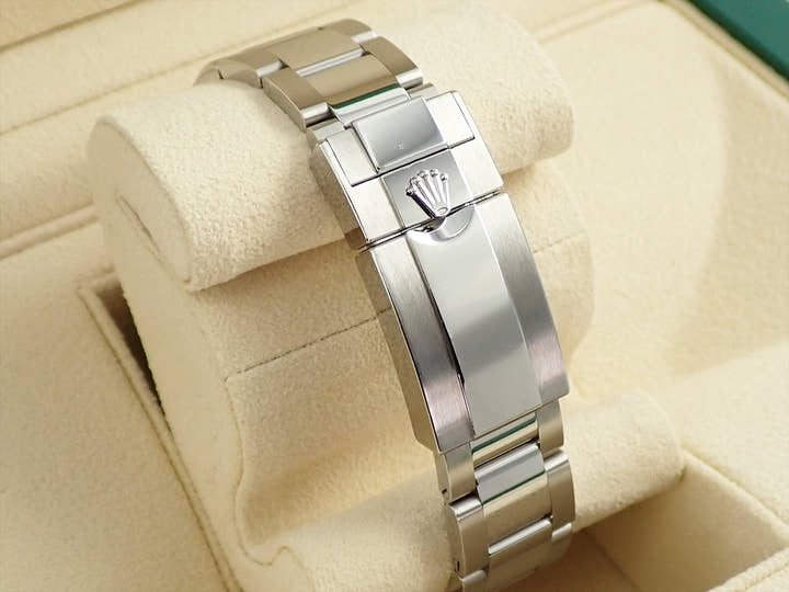 ロレックス デイトナ Ref.126500LN ブラック文字盤 中古 87HW6896