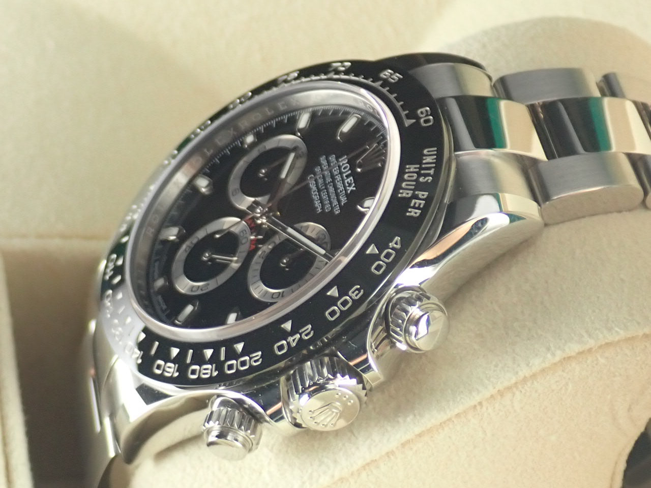 Rolex Daytona Black Dial Random &lt;Warranty, Box, etc.&gt;