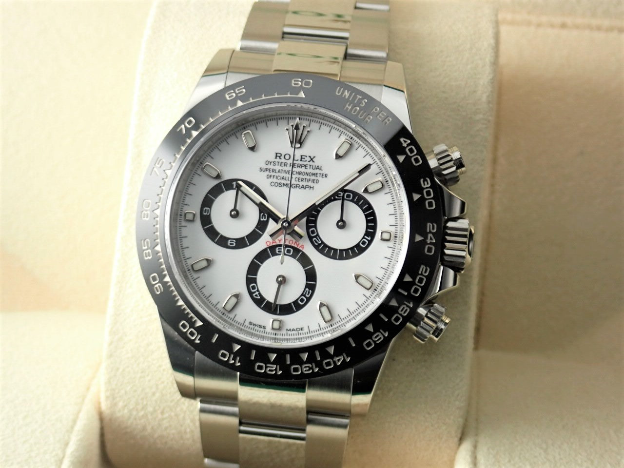 Rolex Daytona White Dial [Excellent Condition] &lt;New Warranty Card, Box, etc.&gt;