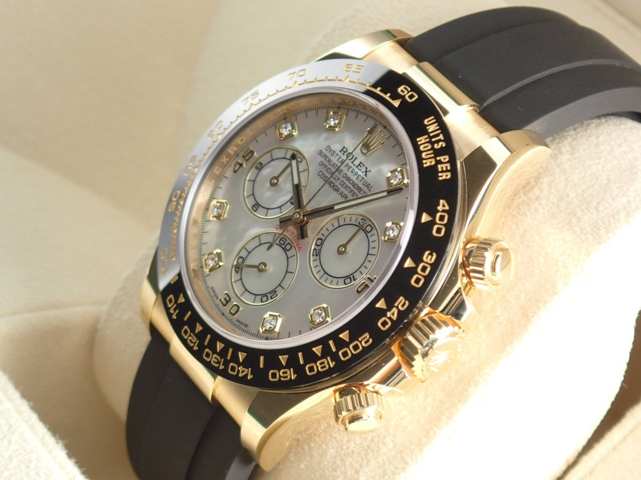 Rolex Daytona Shell Dial 8P Diamond [Unused] &lt;Warranty, Box, Other&gt;