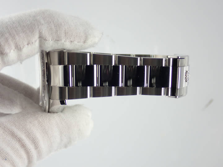 ロレックス デイトナ Ref.116520 ブラック文字盤 中古 daytona-596