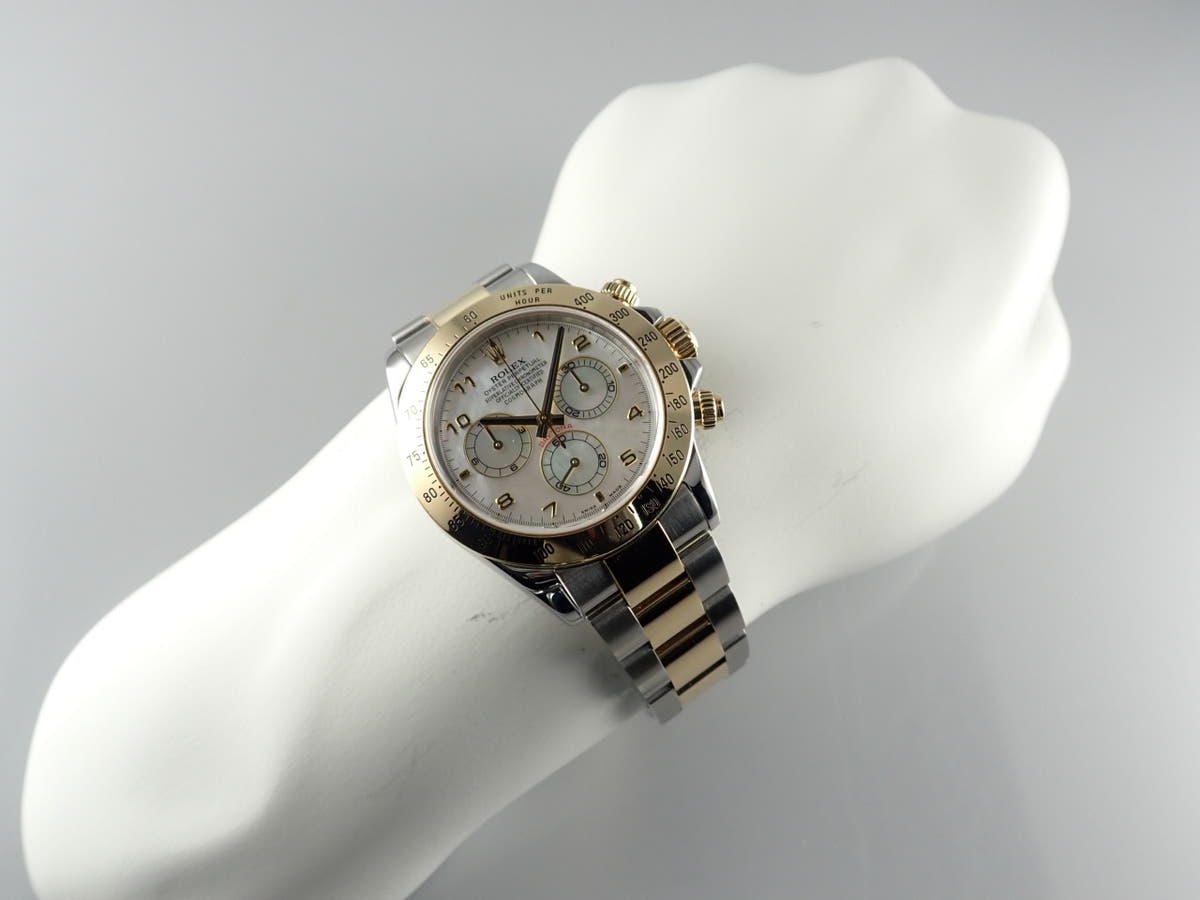 ロレックス デイトナ Ref.116523NA ホワイトシェル文字盤 中古 daytona-600