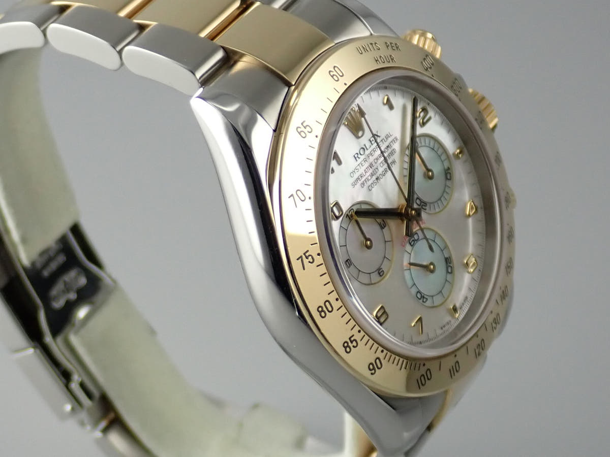 ロレックス デイトナ Ref.116523NA ホワイトシェル文字盤 中古 daytona-600
