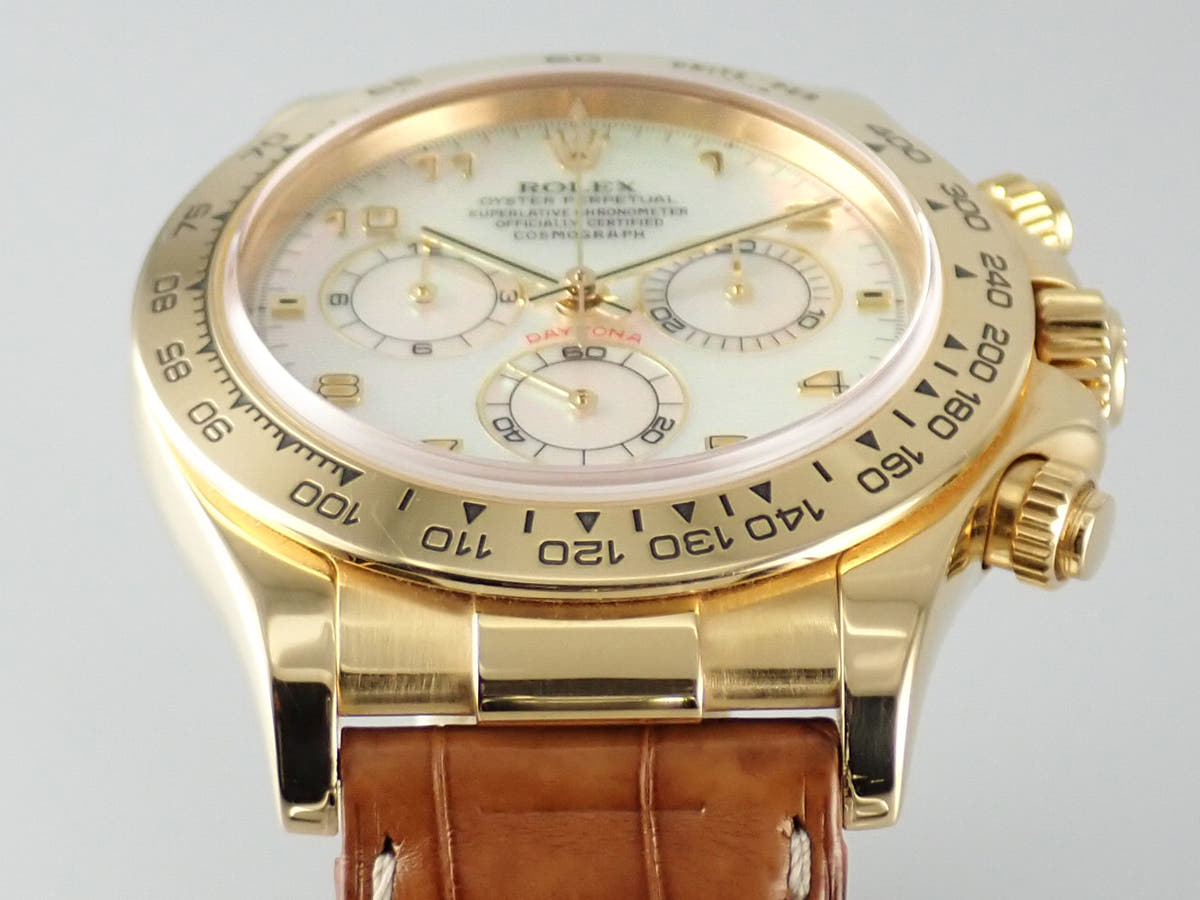 ロレックス デイトナ Ref.116518NA シェル/アラビック文字盤 中古 daytona-601