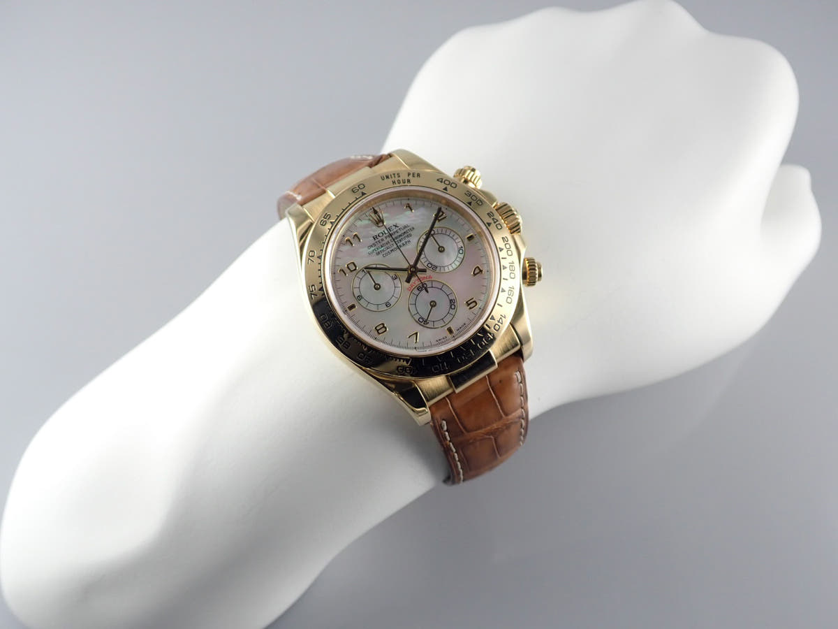 ロレックス デイトナ Ref.116518NA シェル/アラビック文字盤 中古 daytona-601