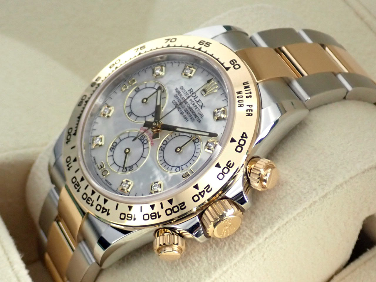 Rolex Daytona Shell Dial 8P Diamond [Unused] &lt;Warranty, Box, Other&gt;