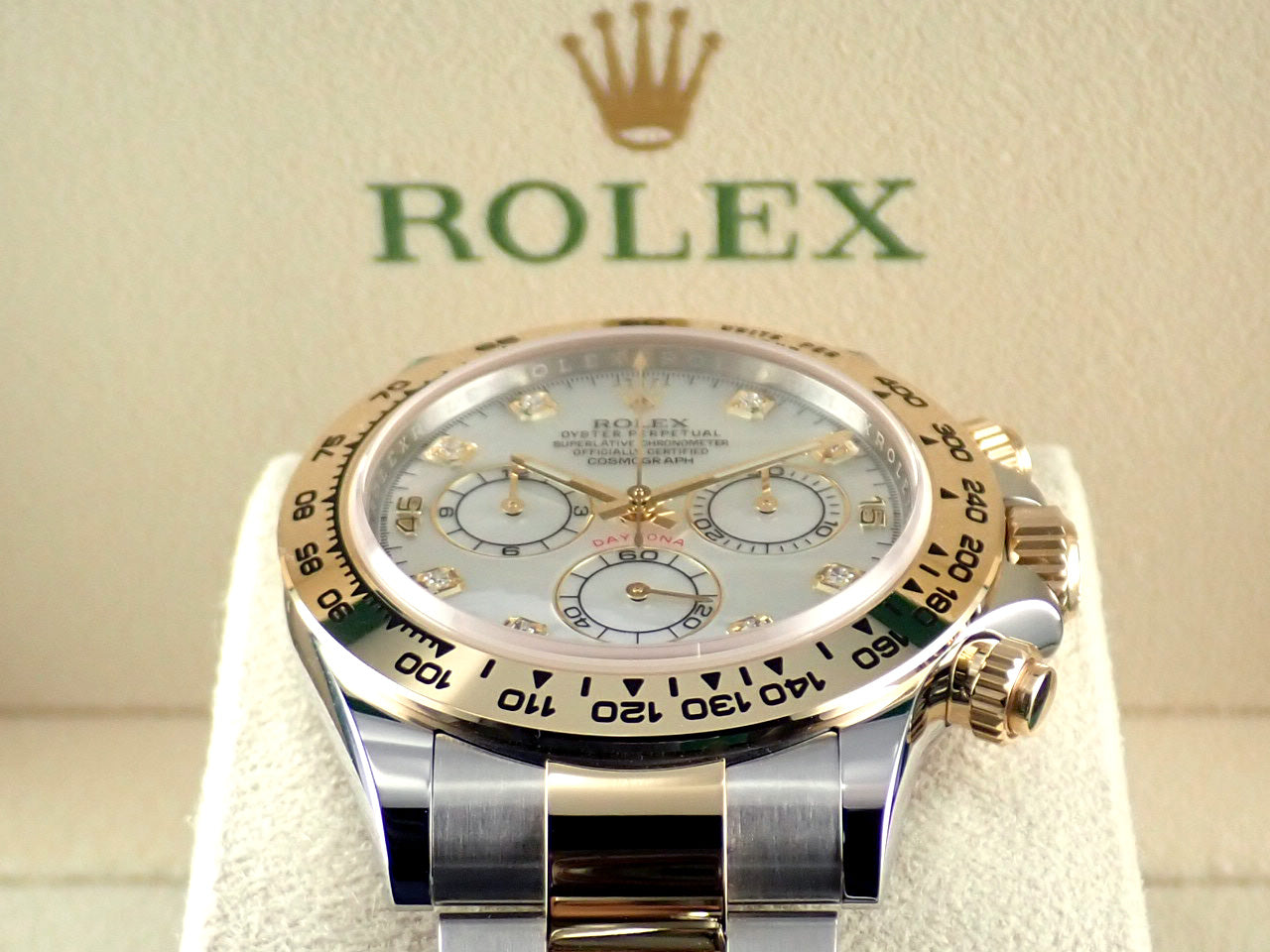 Rolex Daytona Shell Dial 8P Diamond [Unused] &lt;Warranty, Box, Other&gt;