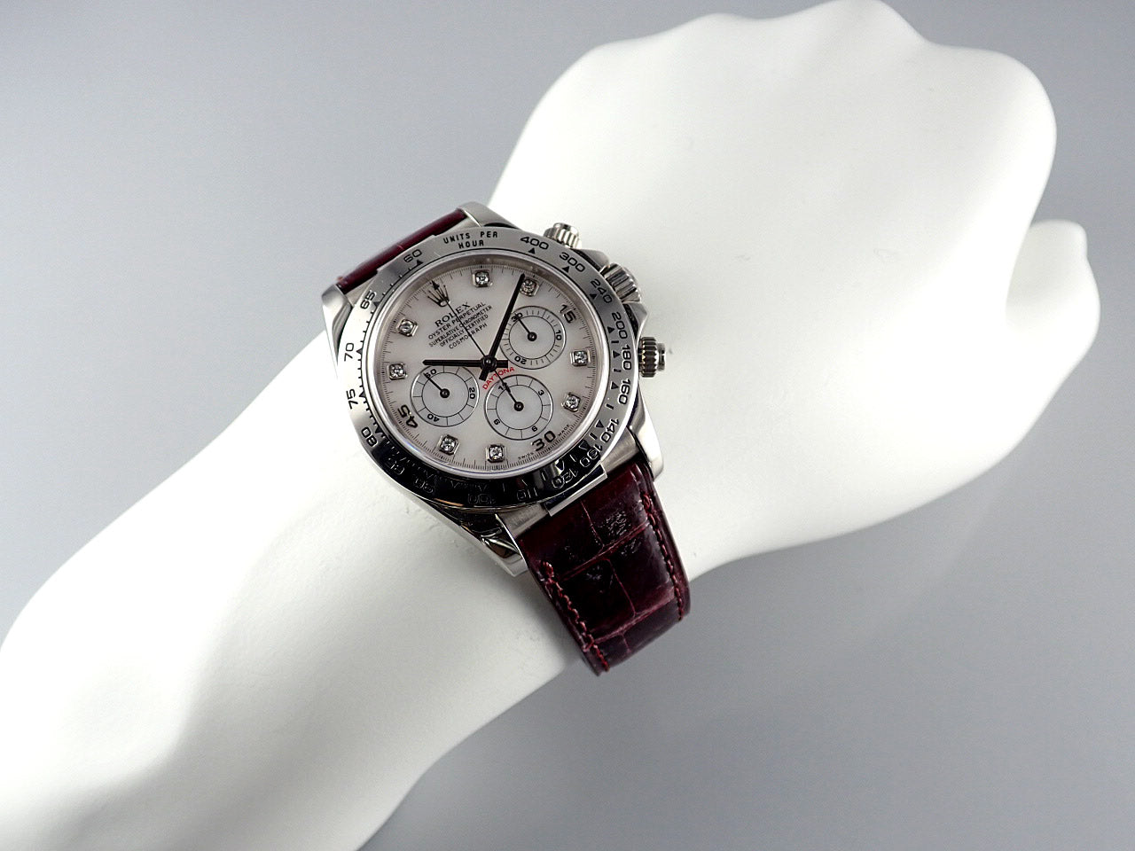 Rolex Daytona Pink Shell 8P Diamond &lt;Box and Others&gt;