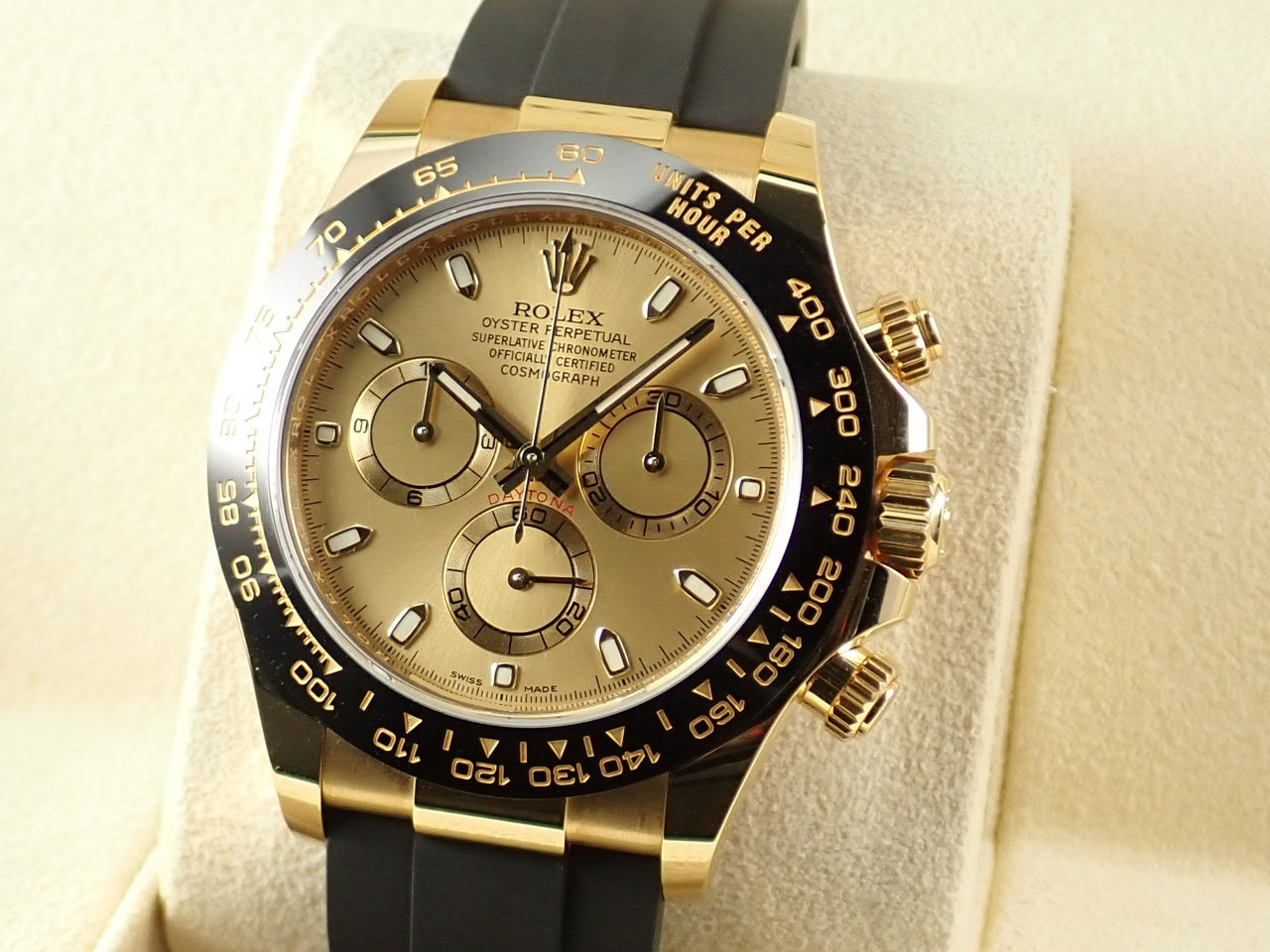 Rolex Daytona Champagne Dial &lt;Warranty, Box, etc.&gt;