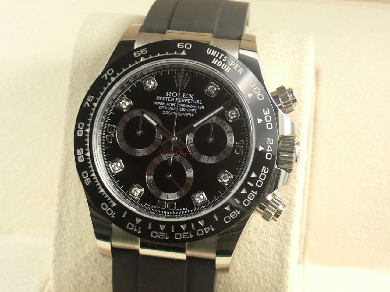 Rolex Daytona Black Dial 8P Diamonds &lt;New Warranty Card, Box, etc.&gt;