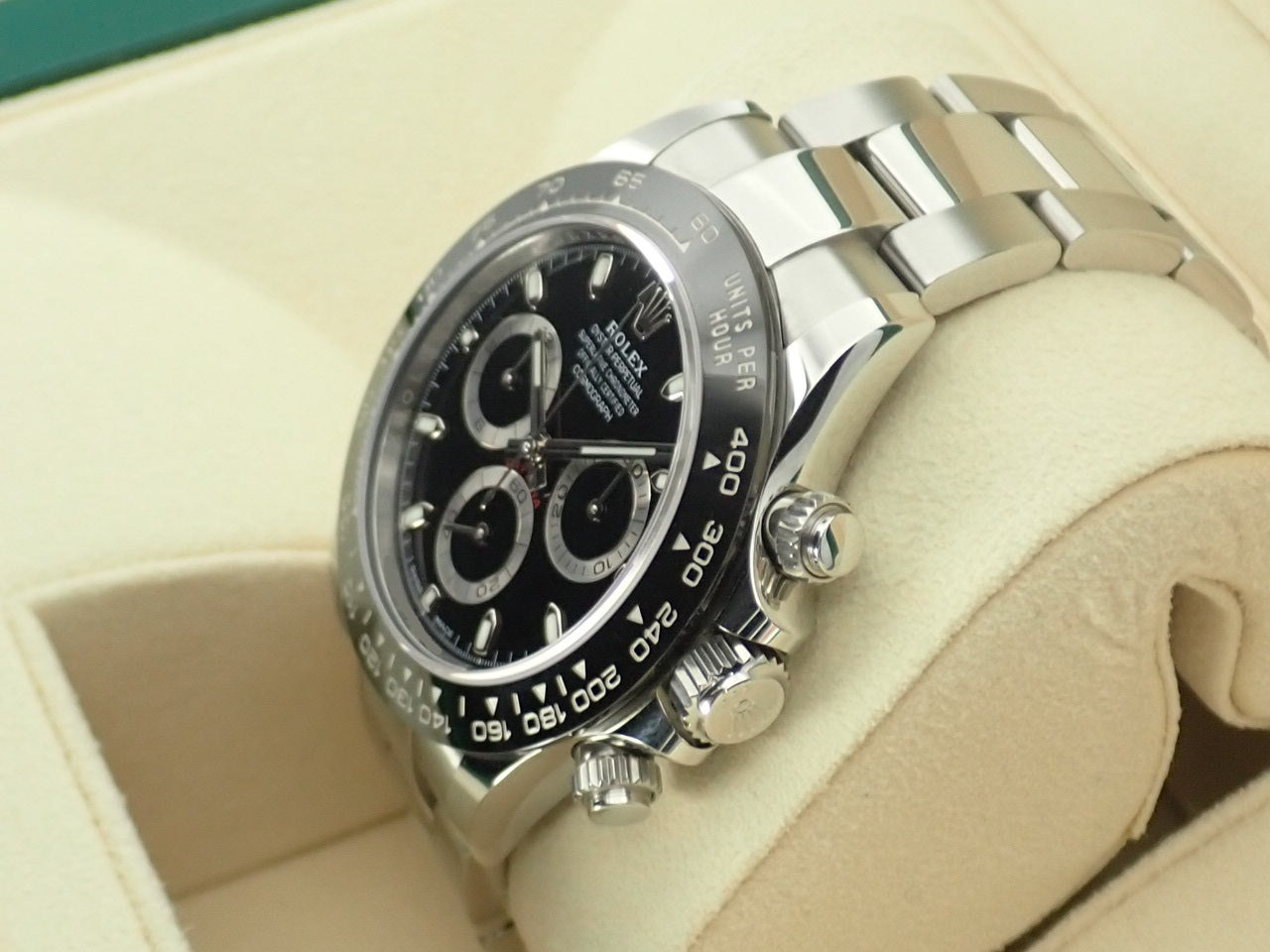 Rolex Daytona Black Dial &lt;&lt;New warranty, box, etc.&gt;&gt;