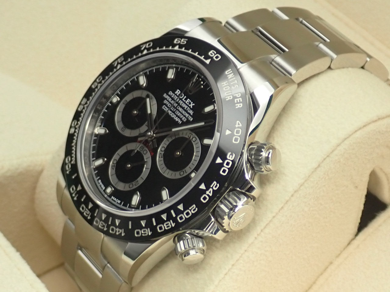 Rolex Daytona Black Dial &lt;&lt;New warranty, box, etc.&gt;&gt;