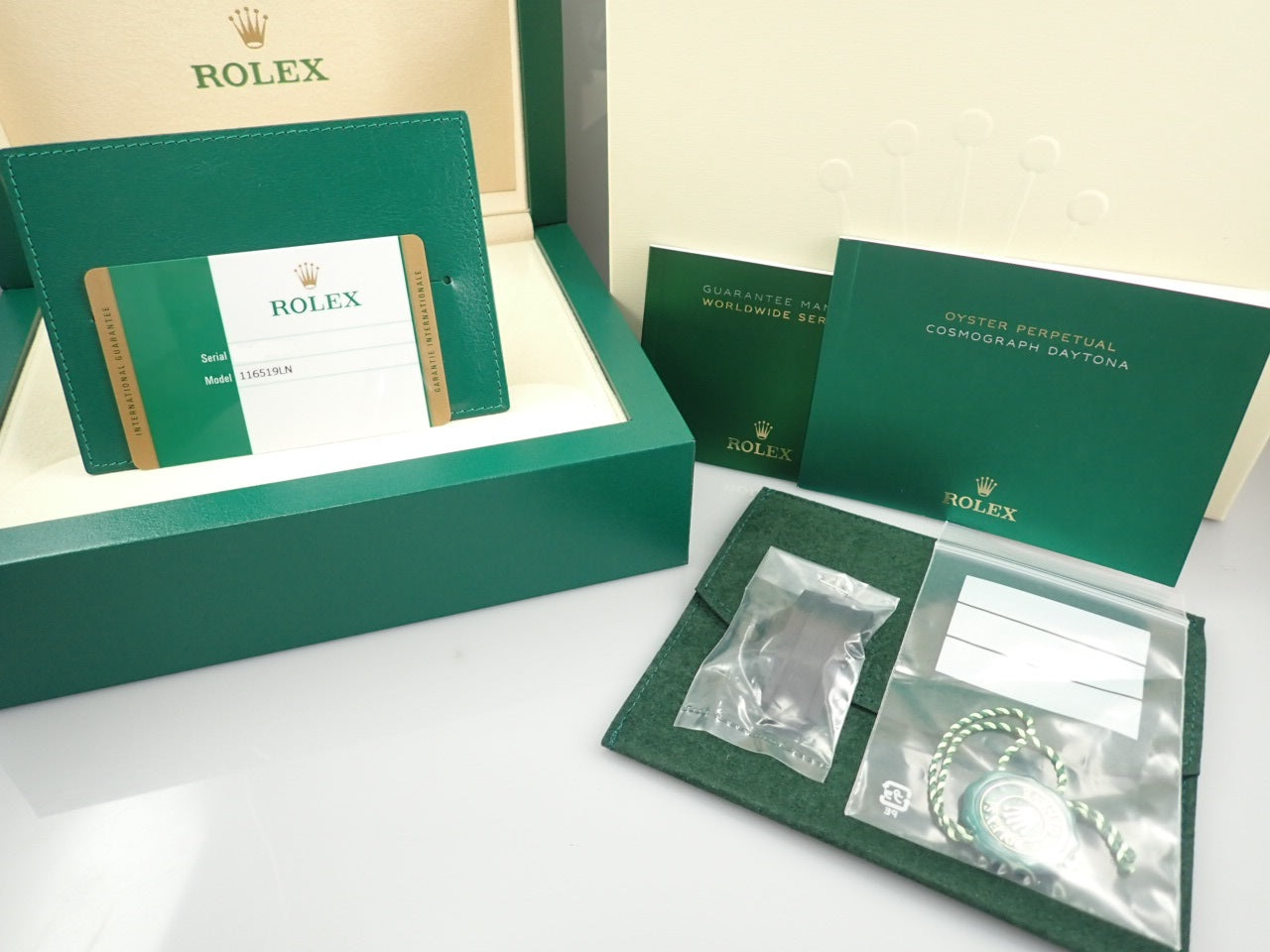 Rolex Daytona Steel &amp; Black Dial &lt;Warranty, Box, etc.&gt;