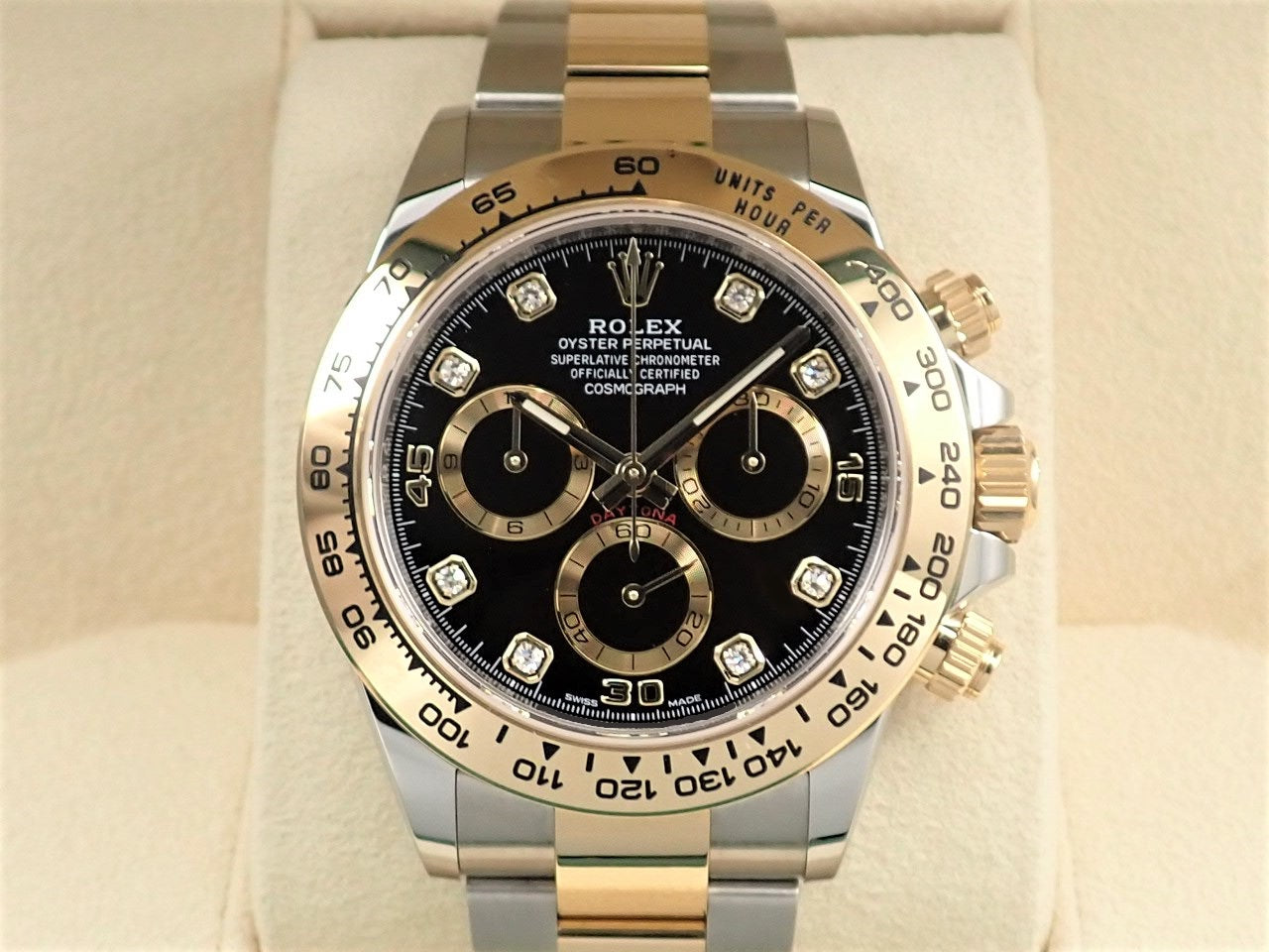 Rolex Daytona Black Dial 8P Diamond [Good Condition] &lt;Warranty Box and Others&gt;