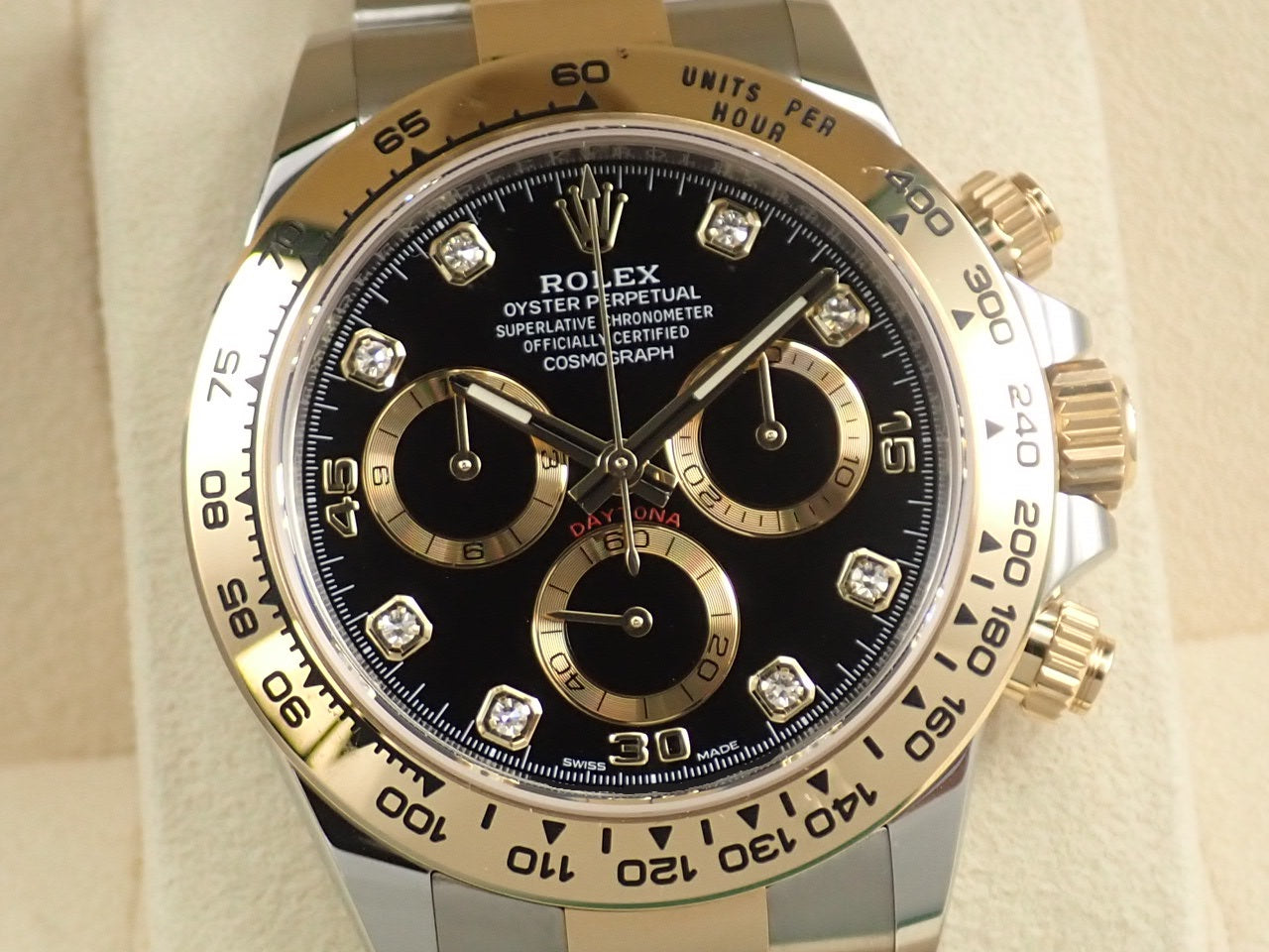 Rolex Daytona Black Dial 8P Diamond [Good Condition] &lt;Warranty Box and Others&gt;