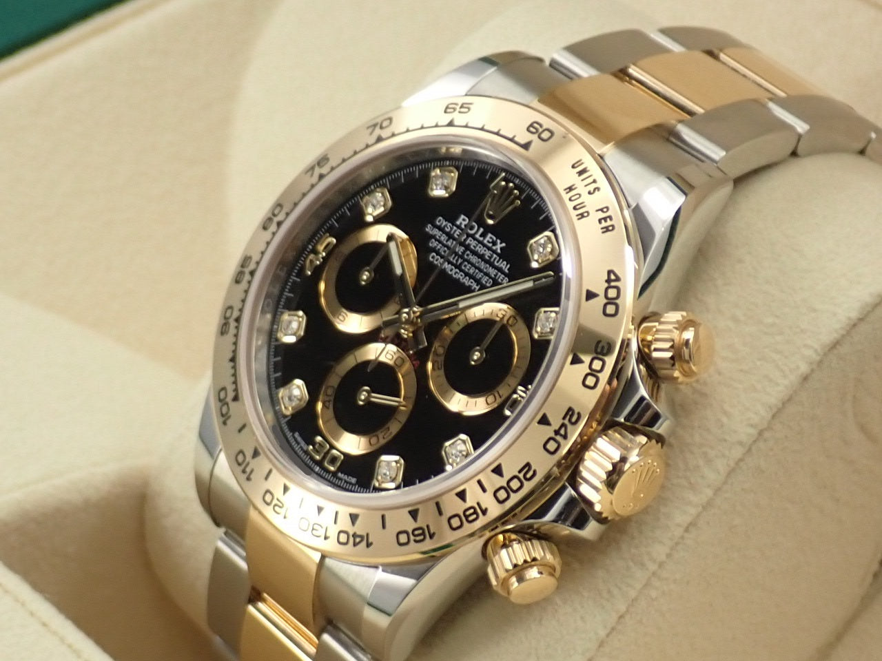 Rolex Daytona Black Dial 8P Diamond [Good Condition] &lt;Warranty Box and Others&gt;