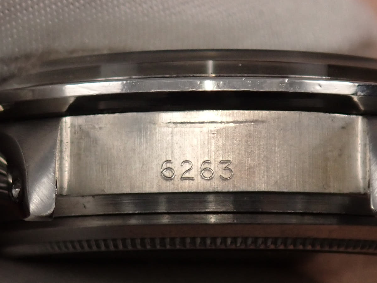 ロレックス デイトナ Ref.6263 シルバー文字盤 中古 90X7T426