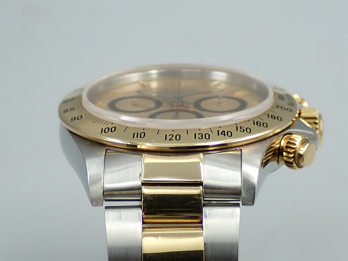 ロレックス デイトナ エルプリメロ Ref.16523 シャンパン文字盤 中古 V7MSRWYJ