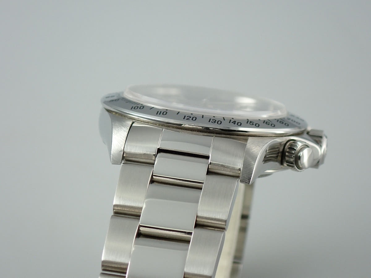 ロレックス デイトナ エルプリメロ Ref.16520 ブラック文字盤 中古 0MUCFUZH