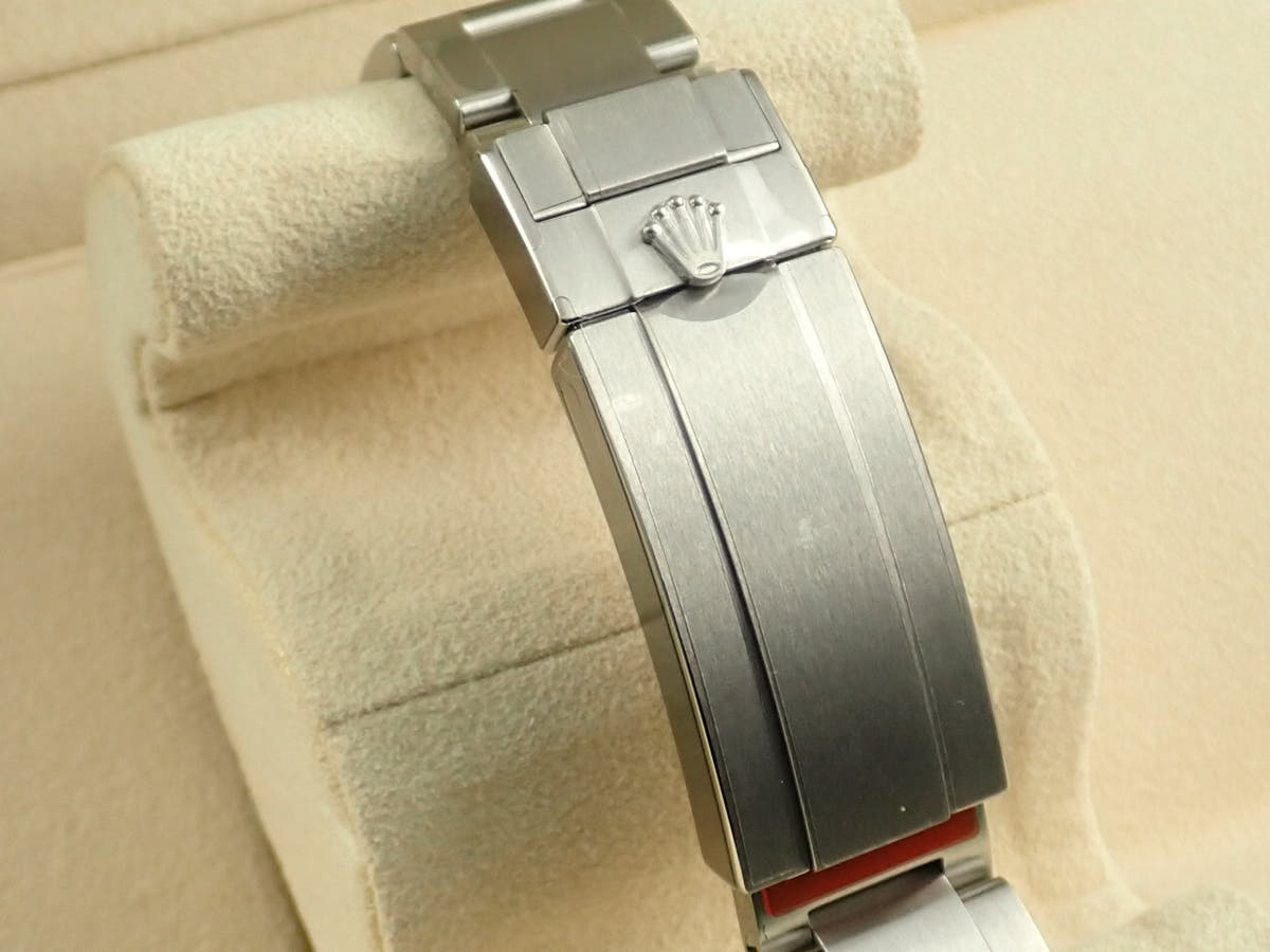 ロレックス シードゥエラー ディープシー Ref.116660 Dブルー文字盤 デッドストック 442T2678