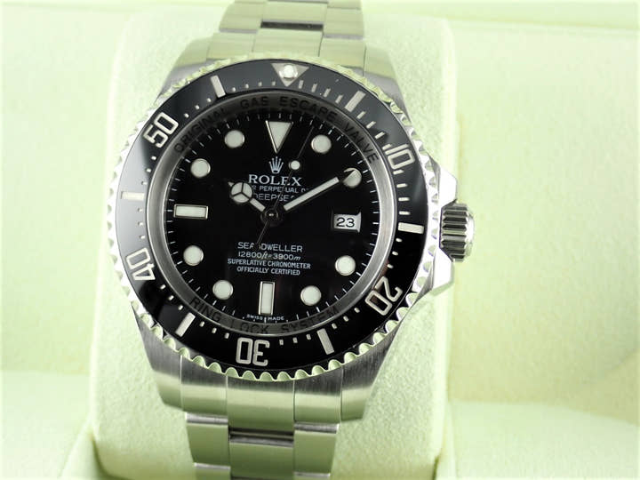 ロレックス ディープシー Ref.116660 ブラック文字盤 中古 deepsea-24