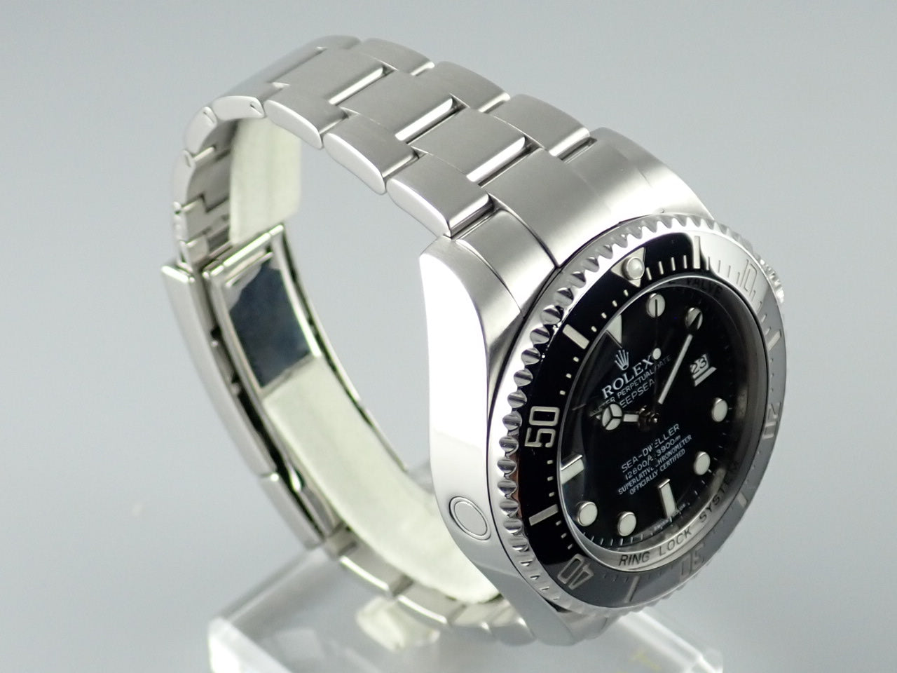 Rolex Deepsea M serial number &lt;Warranty, box, etc.&gt;