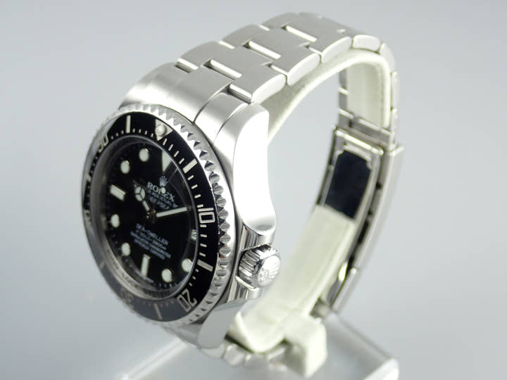 ロレックス ディープシー Ref.116660 ブラック文字盤 中古 deepsea-24