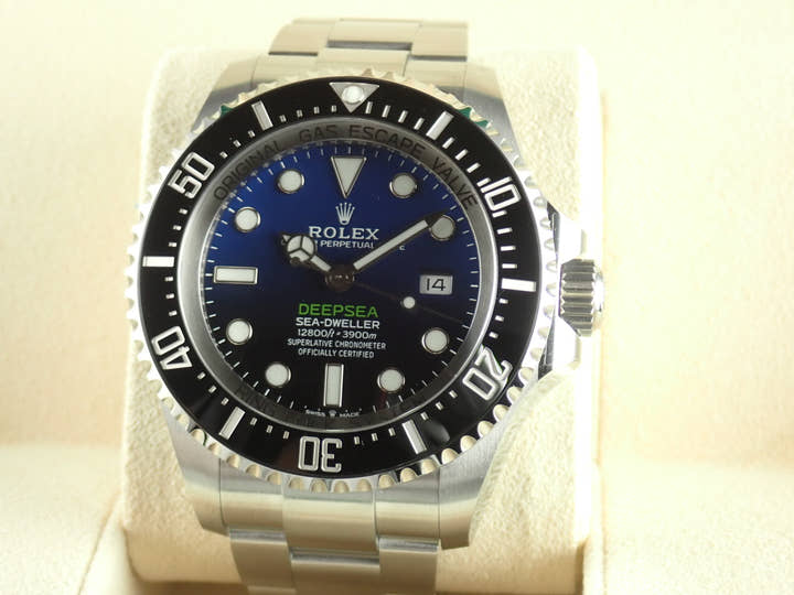 ロレックス ディープシー Ref.126660 Dブルー文字盤 未使用 deepsea-25