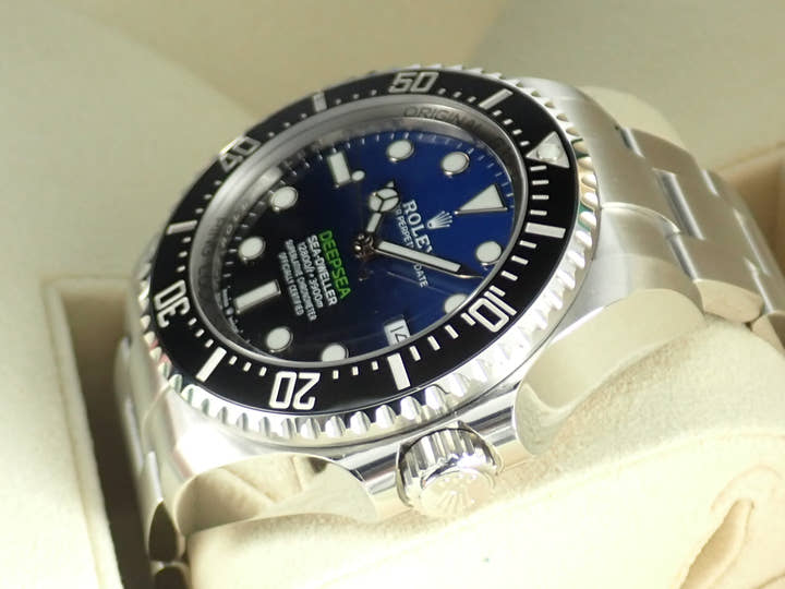 ロレックス ディープシー Ref.126660 Dブルー文字盤 未使用 deepsea-25
