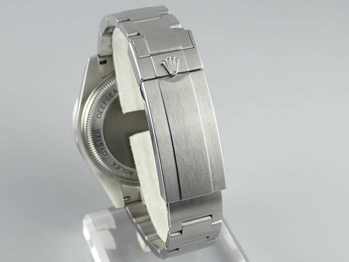 ロレックス ディープシー Ref.116660 Dブルー文字盤 中古 deepsea-27