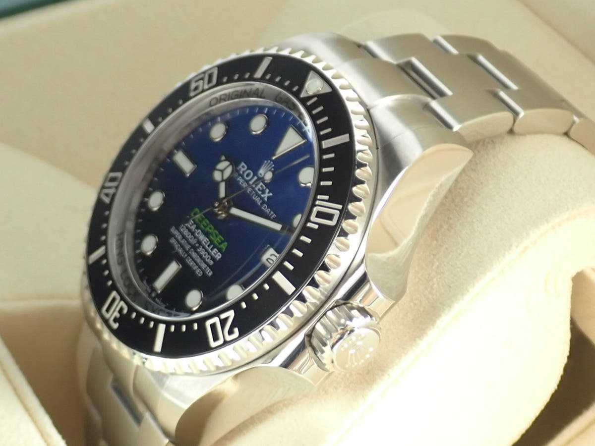 ロレックス ディープシー Ref.126660 Dブルー文字盤 中古 deepsea-30