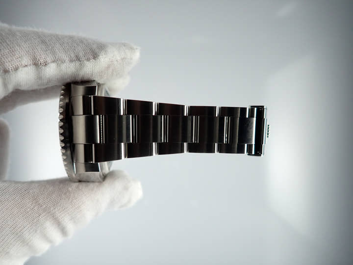 ロレックス ディープシー Ref.116660 Dブルー文字盤 中古 deepsea-31