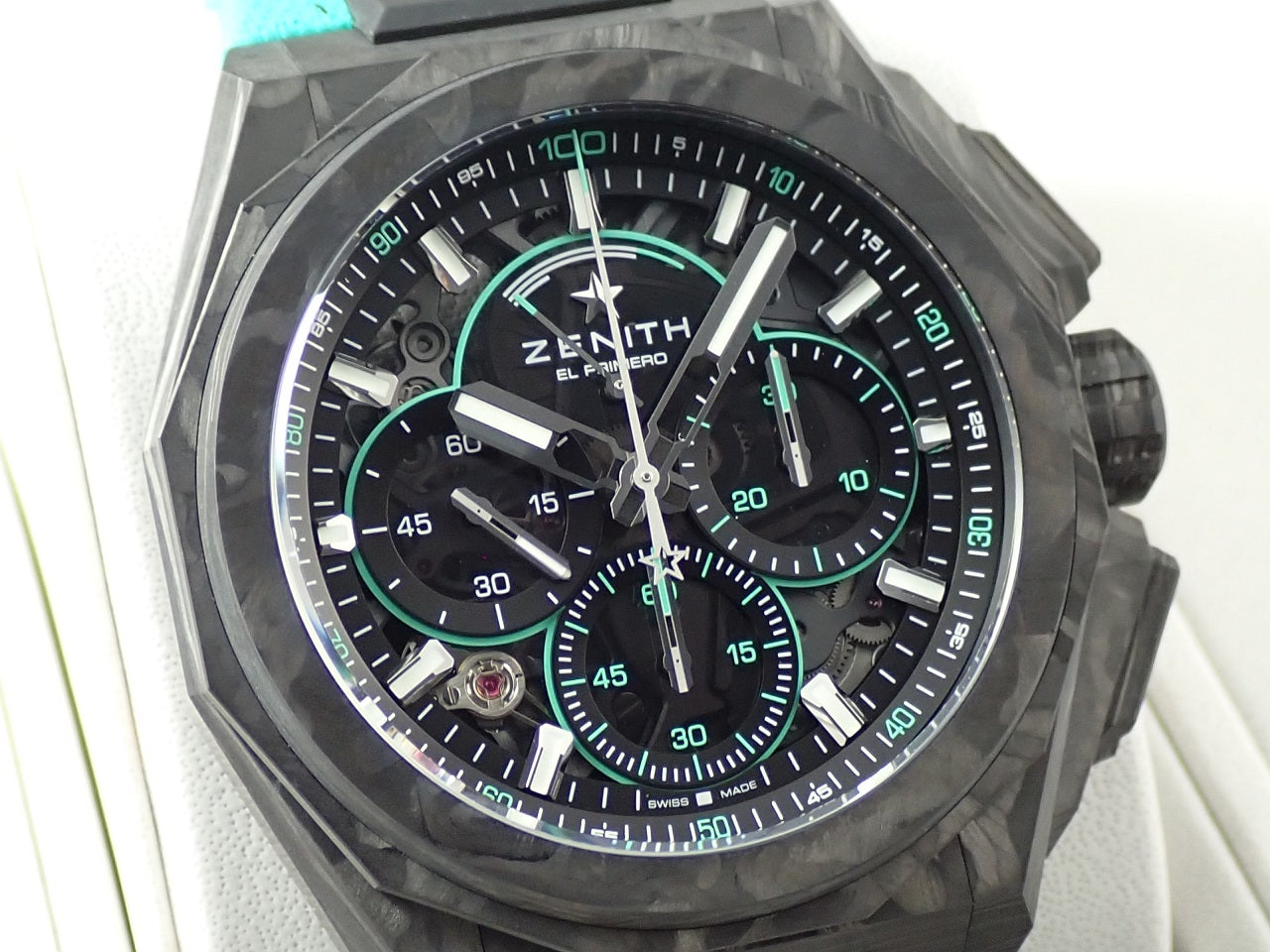 Zenith Defy Extreme E Second Edition Ref.10.9101.9004/60.I310 CA Skeleton Dial